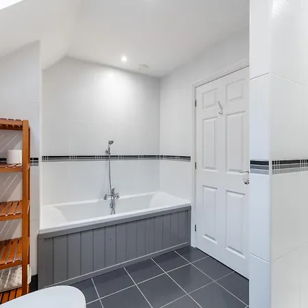 1 Bed In Skelwith Bridge Oc-Lr159 * 엘터워터